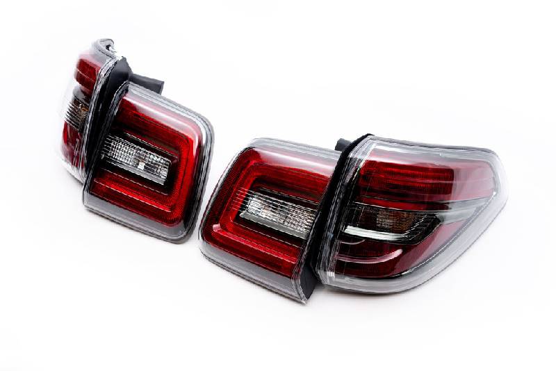 Задні LED ліхтарі (дизайн 2019) Nissan Patrol Y62 2010-2024 рр.