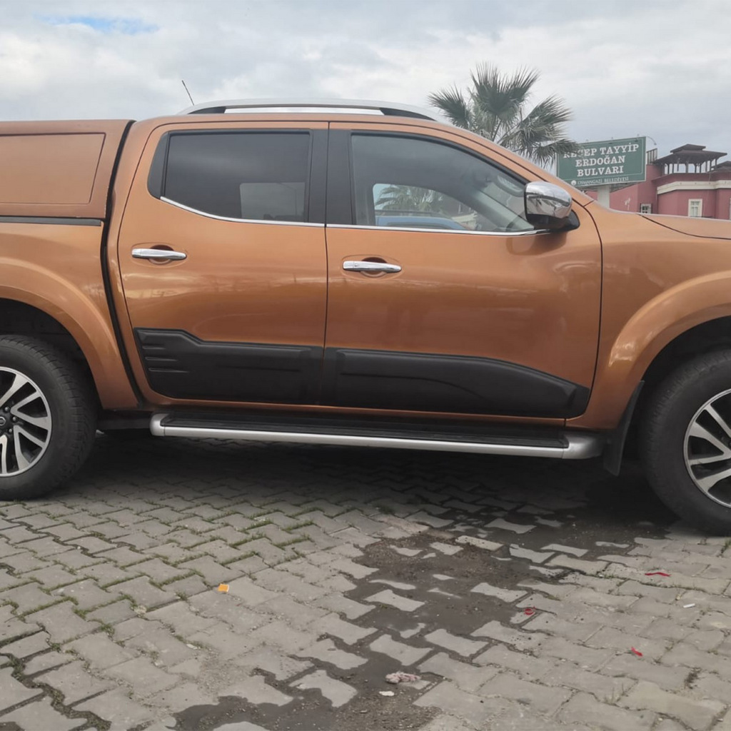Молдинг двері (4 шт, ABS) для Mercedes X class 2017-2020 рр