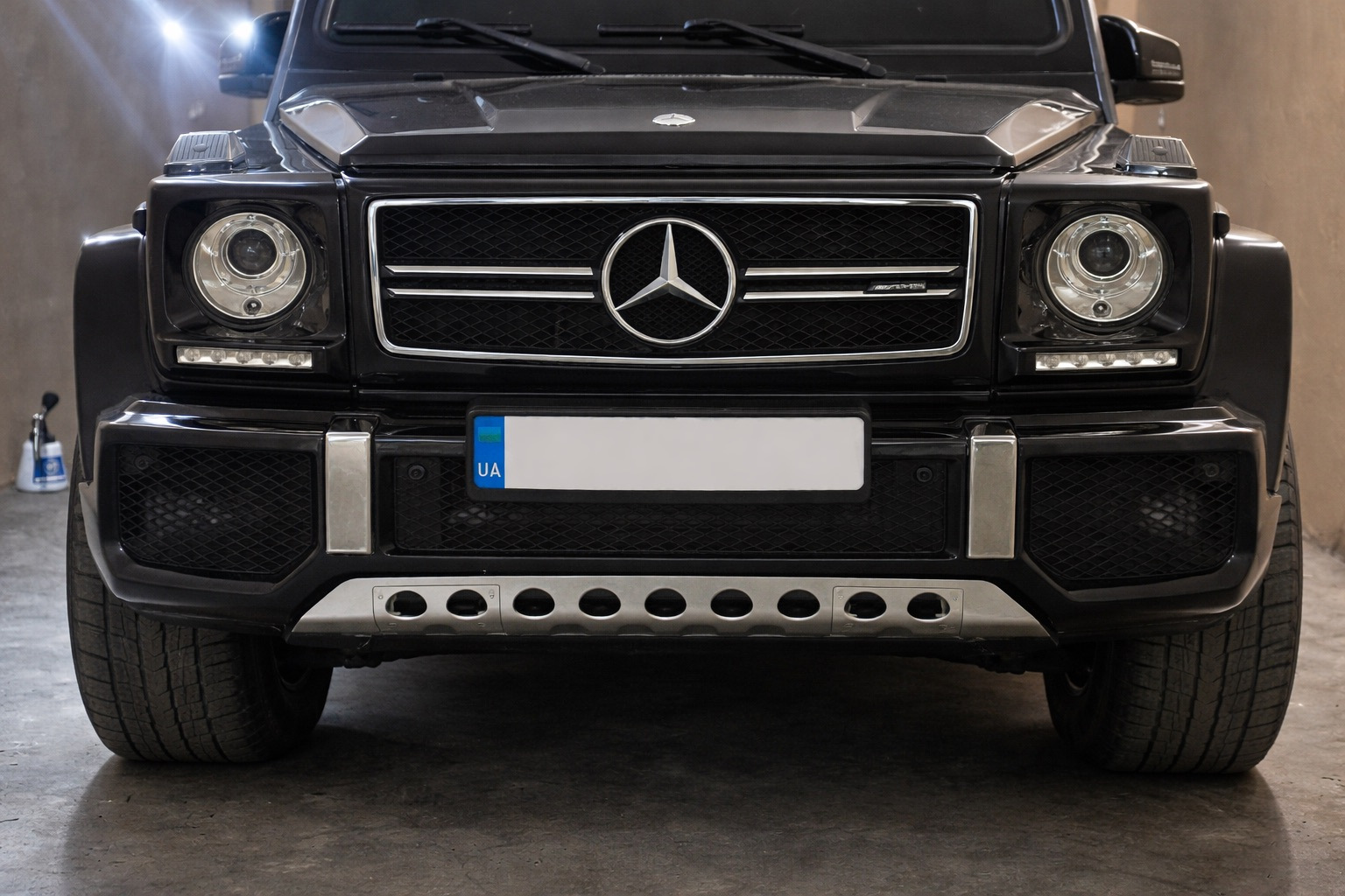 Захист переднього бампера (нержавійка) для Mercedes G сlass W463 1990-2018 рр