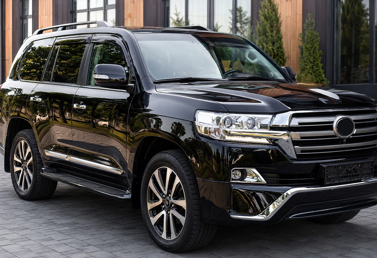 Комплект обвісів 2016-2021 (Executive 2016) Білий колір для Toyota Land Cruiser 200 рр