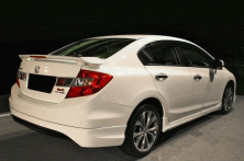 Бокові пороги (під фарбування) Honda Civic Sedan IX 2011-2016 рр.