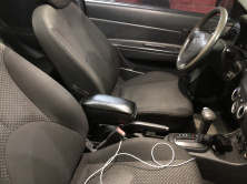 Підлокітник (в підсклянник) Hyundai Accent 2006-2010 рр.