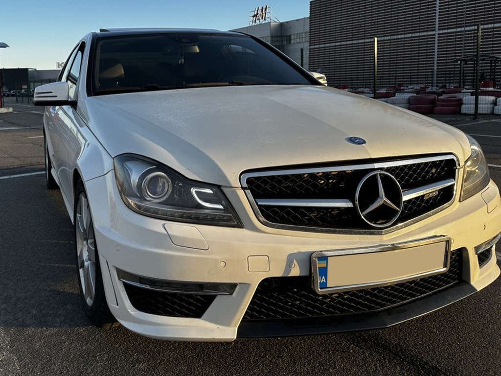 Комплект обвісів С63 AMG для Mercedes C-class W204 2007-2015 рр