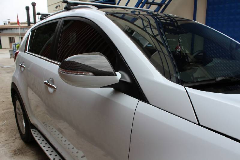 Накладки на дзеркала (2 шт., карбон) Kia Sportage 2010-2015 рр.